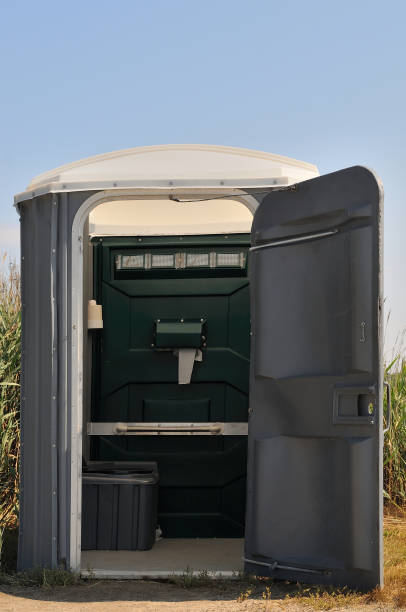 Best Porta potty delivery and setup  in Lakeland South, WA